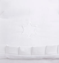 Load image into Gallery viewer, White Blanket Embroidery Star Of David
