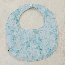 Load image into Gallery viewer, Baby Bib Flowers