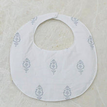 Load image into Gallery viewer, Baby Bib Classic Print