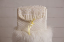 Load image into Gallery viewer, Travel Changing Pad