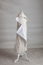 Load image into Gallery viewer, Hooded Children’s Towel