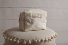 Load image into Gallery viewer, Ivory Diaper Bag set of 3 items