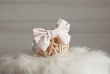 Load image into Gallery viewer, Little Girl's Headband