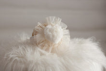 Load image into Gallery viewer, Little Girl's Headband