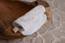 Load image into Gallery viewer, Wash Cloth