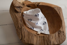 Load image into Gallery viewer, Bandana Bib