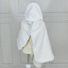 Load image into Gallery viewer, Léush Infant towel